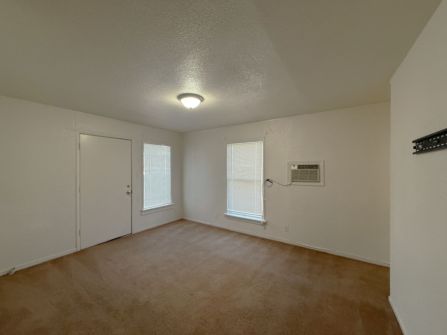 615 Harrison Main - Las Vegas - Nevada - 3 bed, 2 bath rental property
