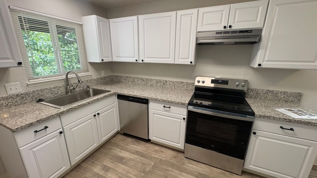 6419 San Stefano St 6419 - Citrus Heights - California - 2 bed, 1 bath rental property