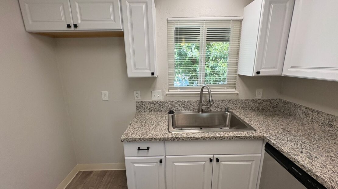 6419 San Stefano St 6419 - Citrus Heights - California - 2 bed, 1 bath rental property