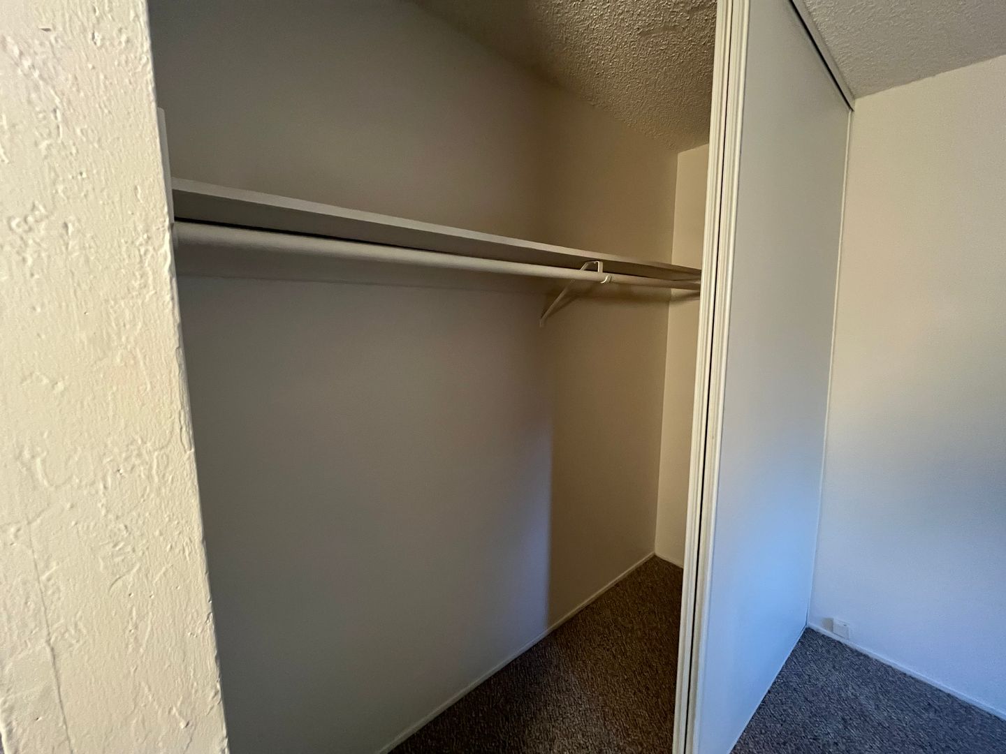 6421 San Stefano St - Citrus Heights - California - 2 bed, 1 bath rental property