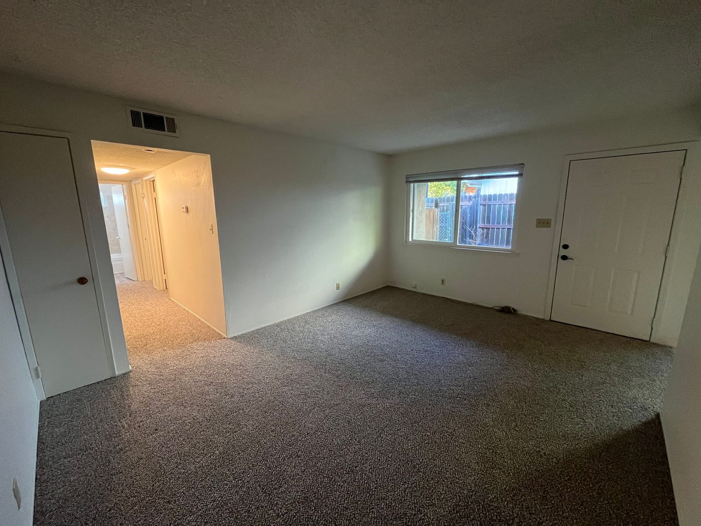 6421 San Stefano St - Citrus Heights - California - 2 bed, 1 bath rental property