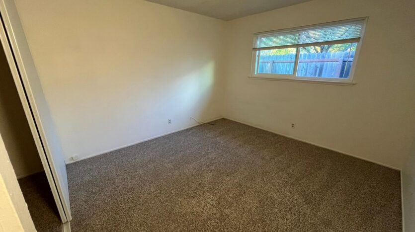6421 San Stefano St - Citrus Heights - California - 2 bed, 1 bath rental property