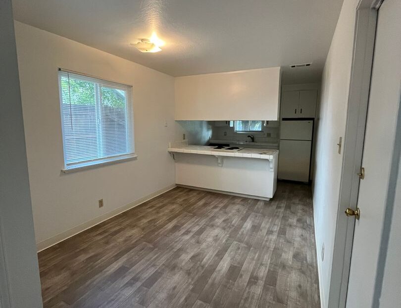 6421 San Stefano St - Citrus Heights - California - 2 bed, 1 bath rental property