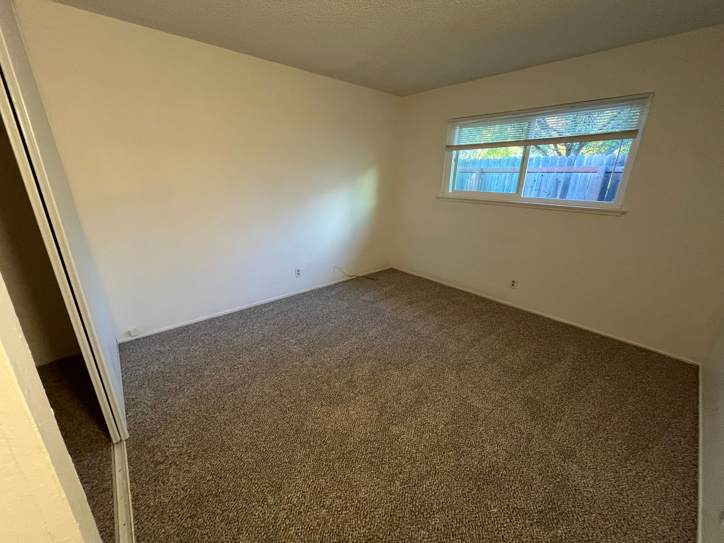 6421 San Stefano St - Citrus Heights - California - 2 bed, 1 bath rental property
