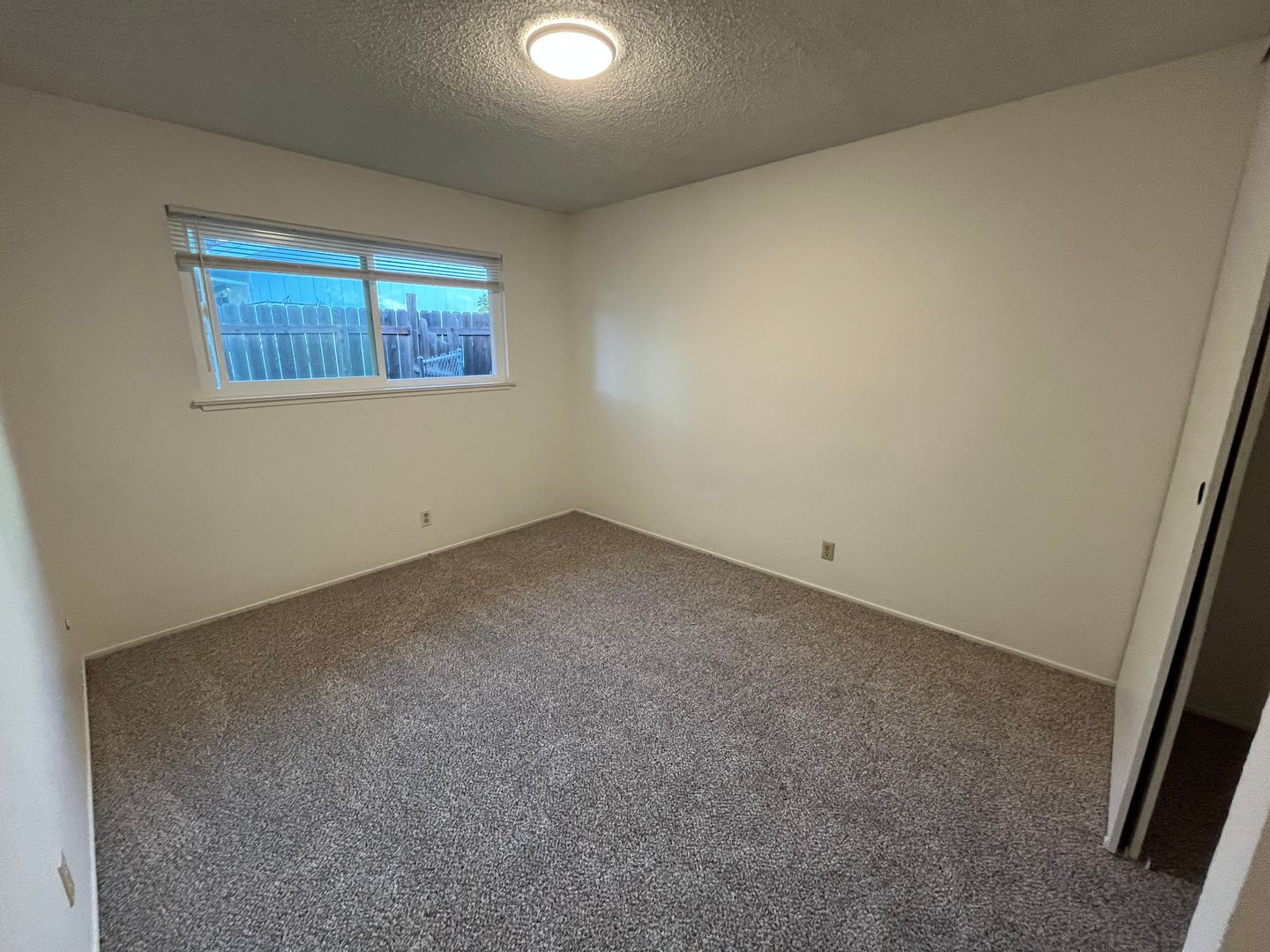 6421 San Stefano St - Citrus Heights - California - 2 bed, 1 bath rental property