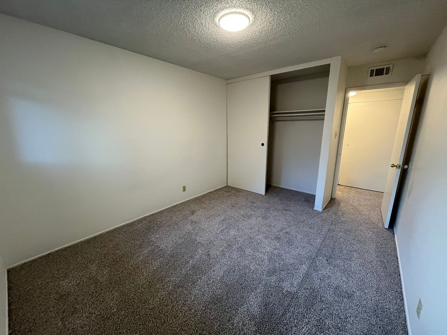 6421 San Stefano St - Citrus Heights - California - 2 bed, 1 bath rental property