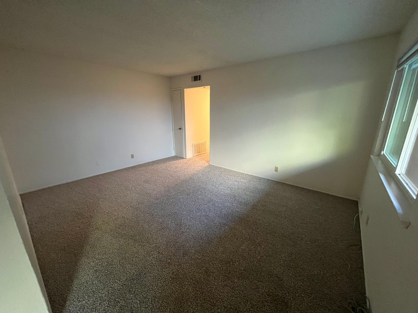 6421 San Stefano St - Citrus Heights - California - 2 bed, 1 bath rental property