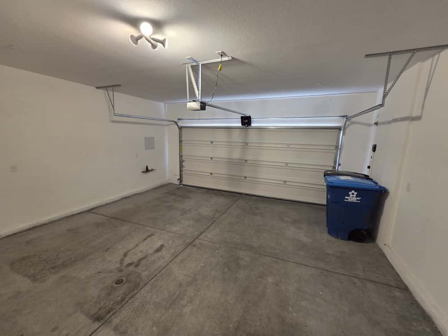 6432 Spiced Butter Rum St - North Las Vegas - Nevada - 4 bed, 2.5 bath rental property