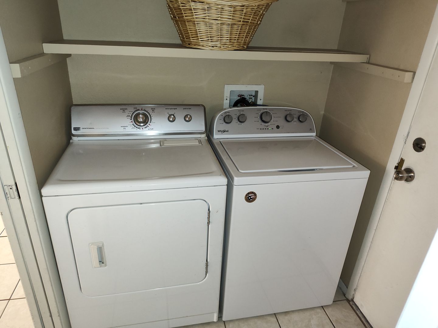 6733 Evanston Ave - Las Vegas - Nevada - 3 bed, 2.5 bath rental property