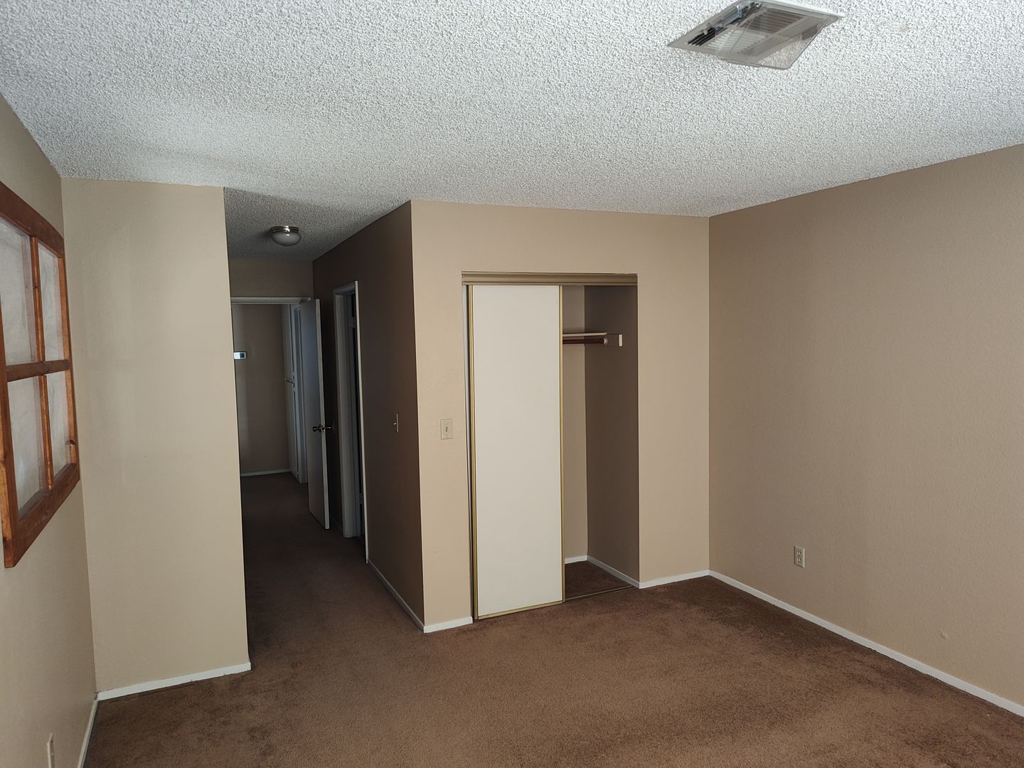6733 Evanston Ave - Las Vegas - Nevada - 3 bed, 2.5 bath rental property