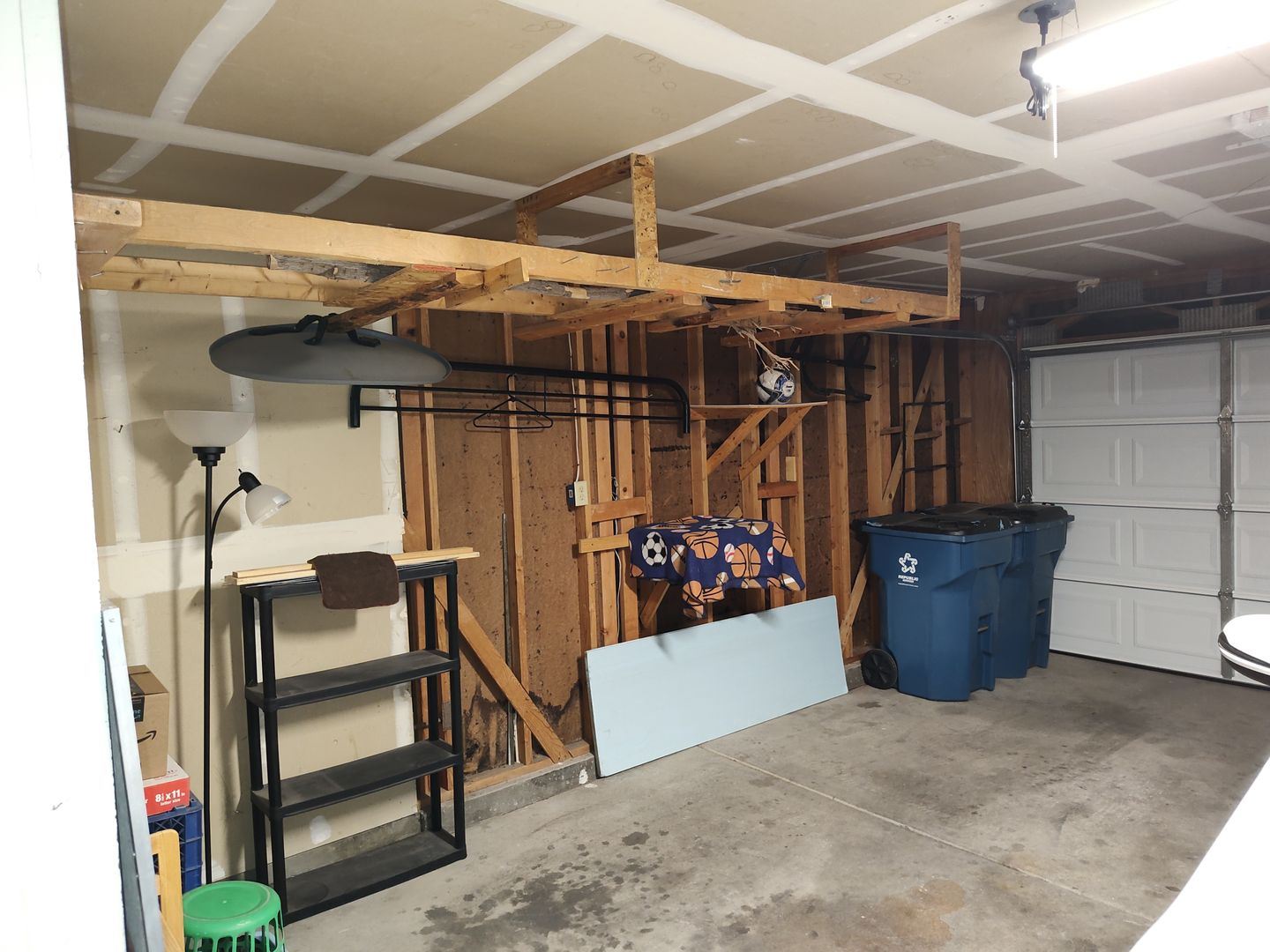 6733 Evanston Ave - Las Vegas - Nevada - 3 bed, 2.5 bath rental property