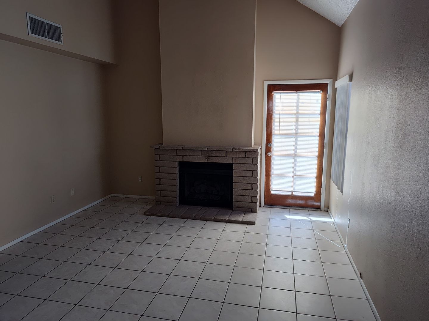 6733 Evanston Ave - Las Vegas - Nevada - 3 bed, 2.5 bath rental property