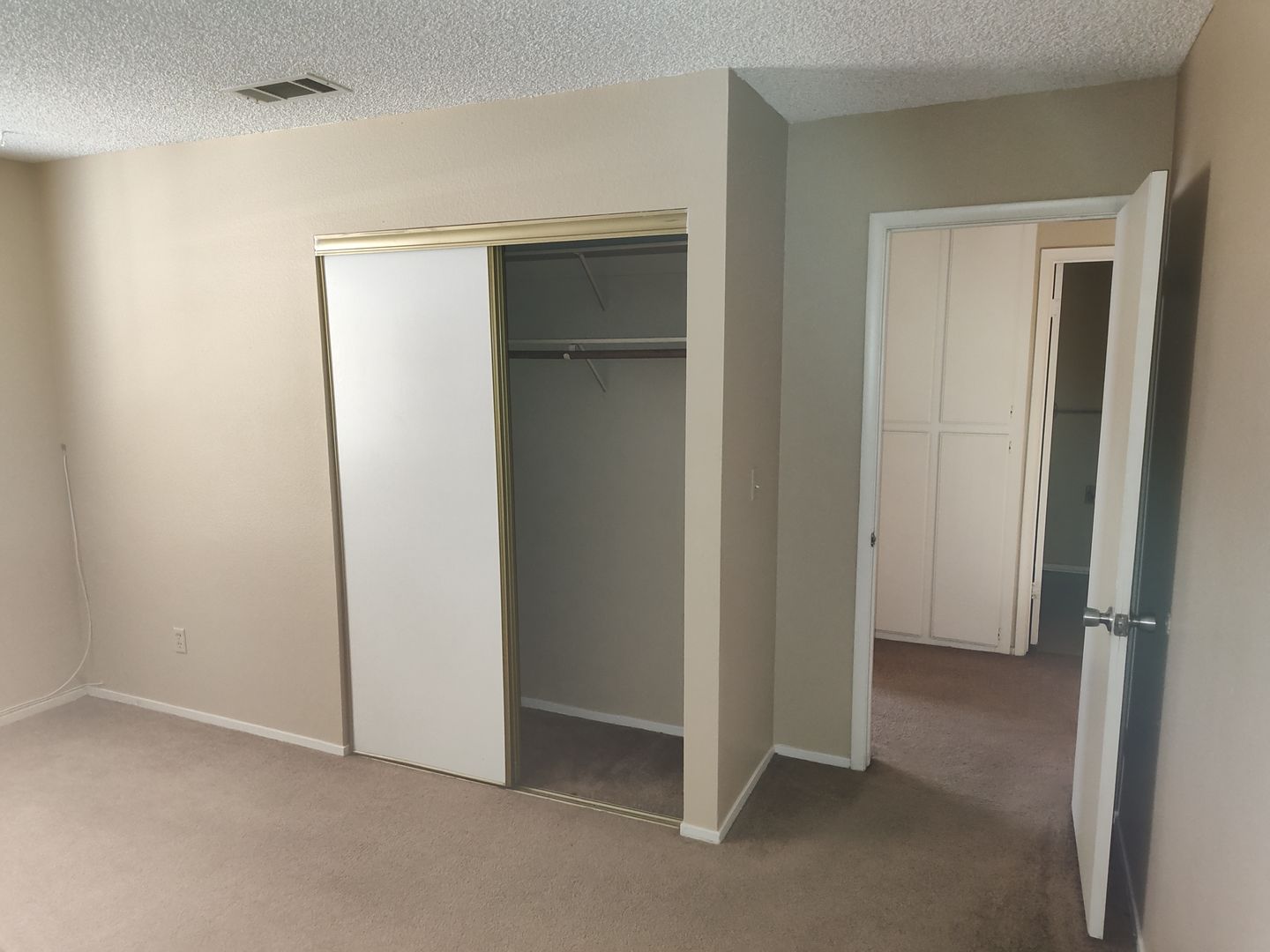 6733 Evanston Ave - Las Vegas - Nevada - 3 bed, 2.5 bath rental property