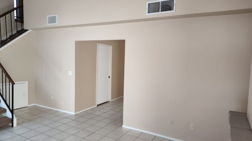 6733 Evanston Ave - Las Vegas - Nevada - 3 bed, 2.5 bath rental property