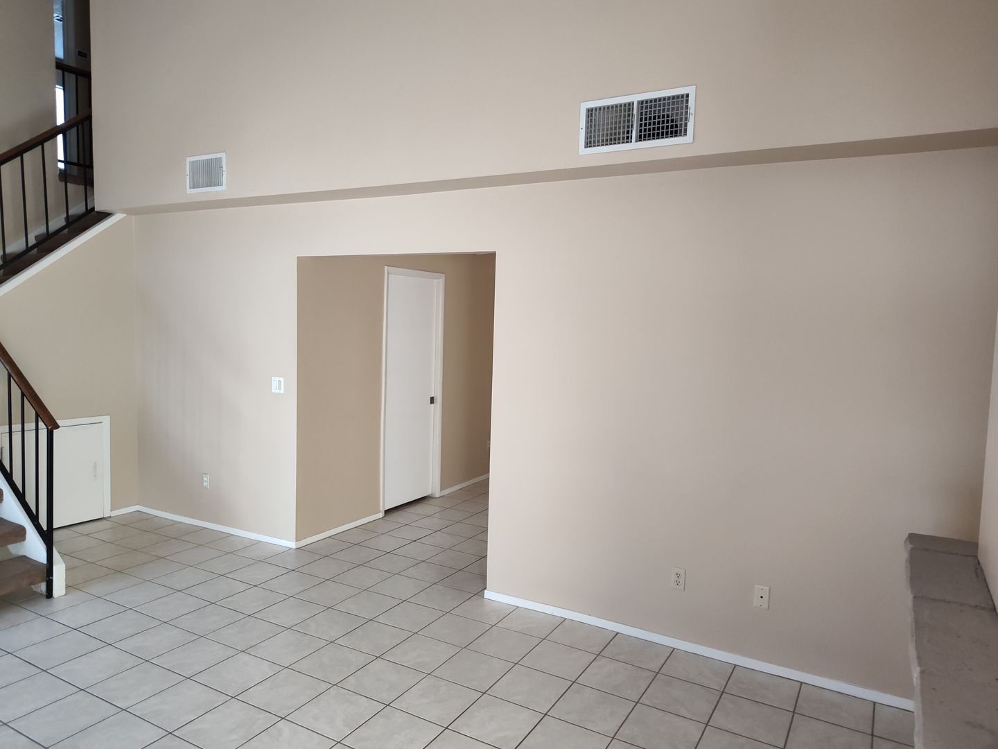 6733 Evanston Ave - Las Vegas - Nevada - 3 bed, 2.5 bath rental property