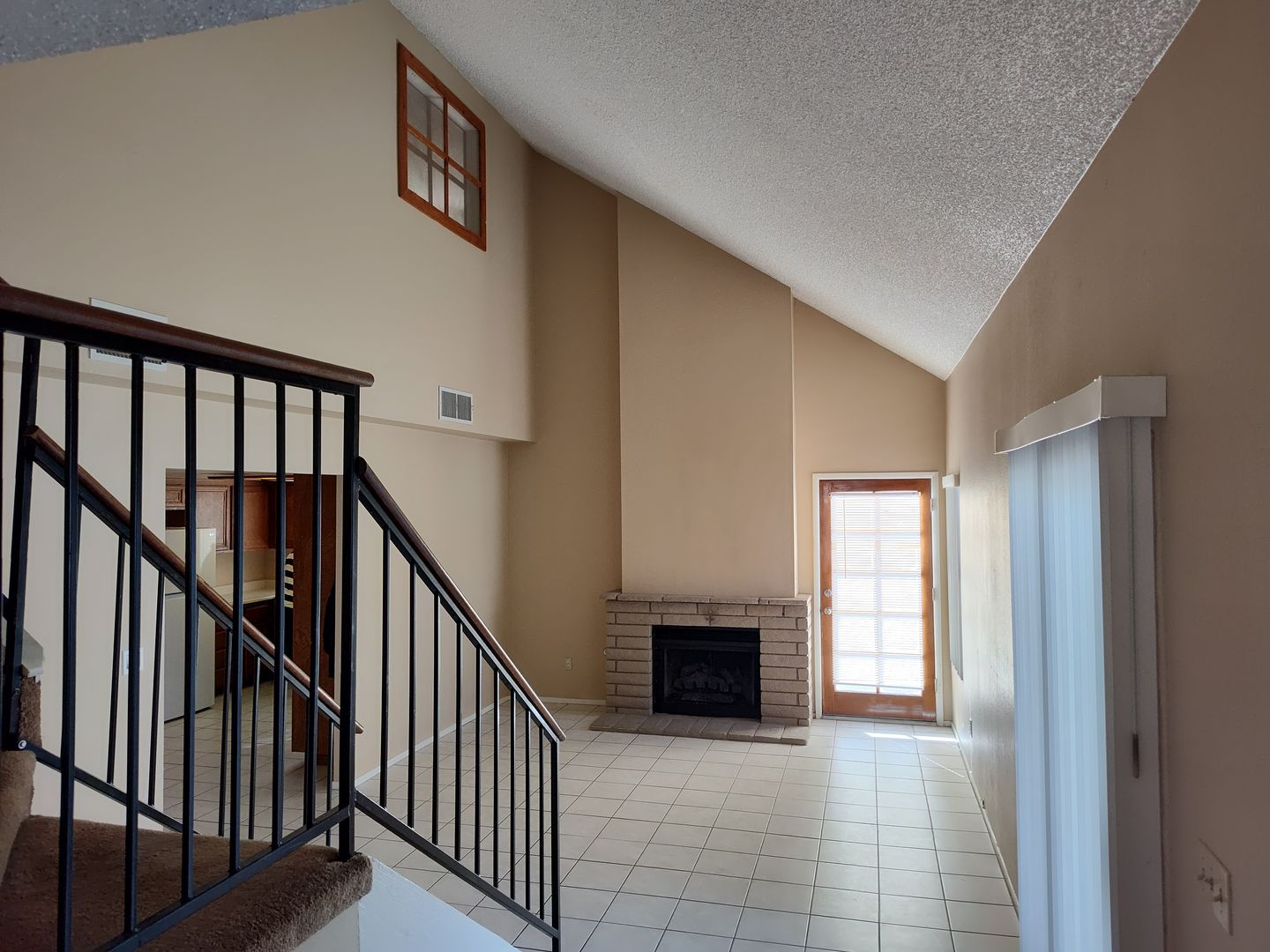 6733 Evanston Ave - Las Vegas - Nevada - 3 bed, 2.5 bath rental property