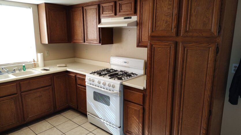 6733 Evanston Ave - Las Vegas - Nevada - 3 bed, 2.5 bath rental property