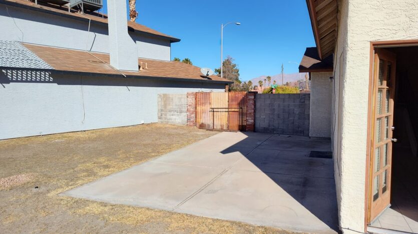 6733 Evanston Ave - Las Vegas - Nevada - 3 bed, 2.5 bath rental property