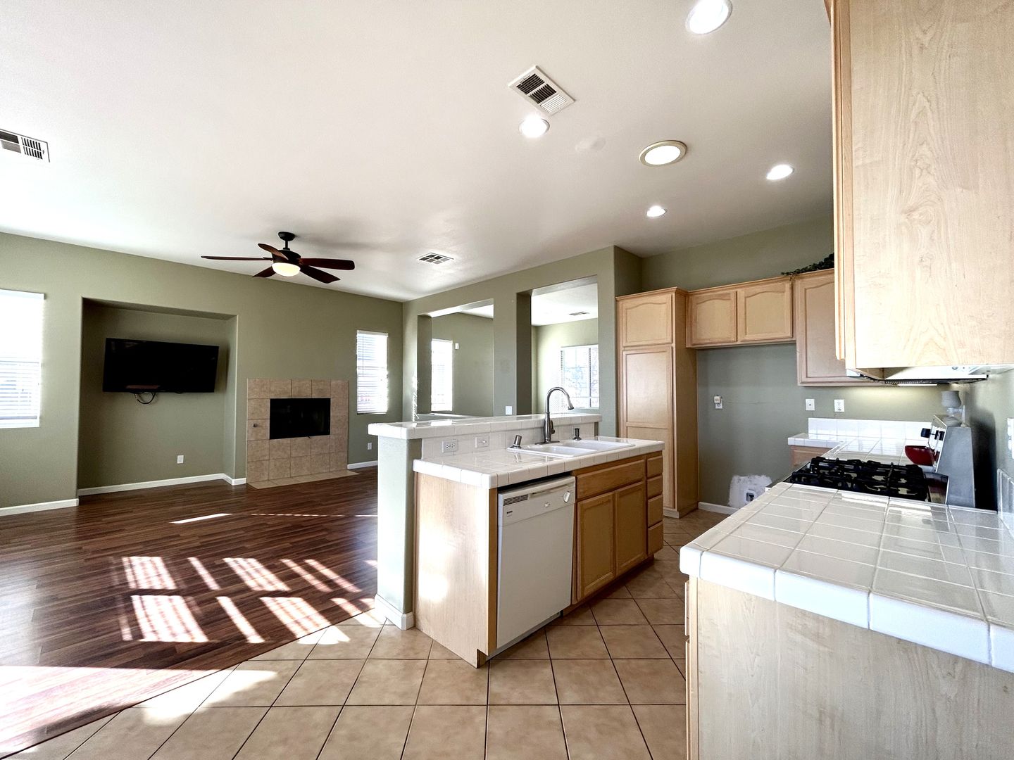 68799 Panorama Dr - Desert Hot Springs - California - 3 bed, 2 bath rental property