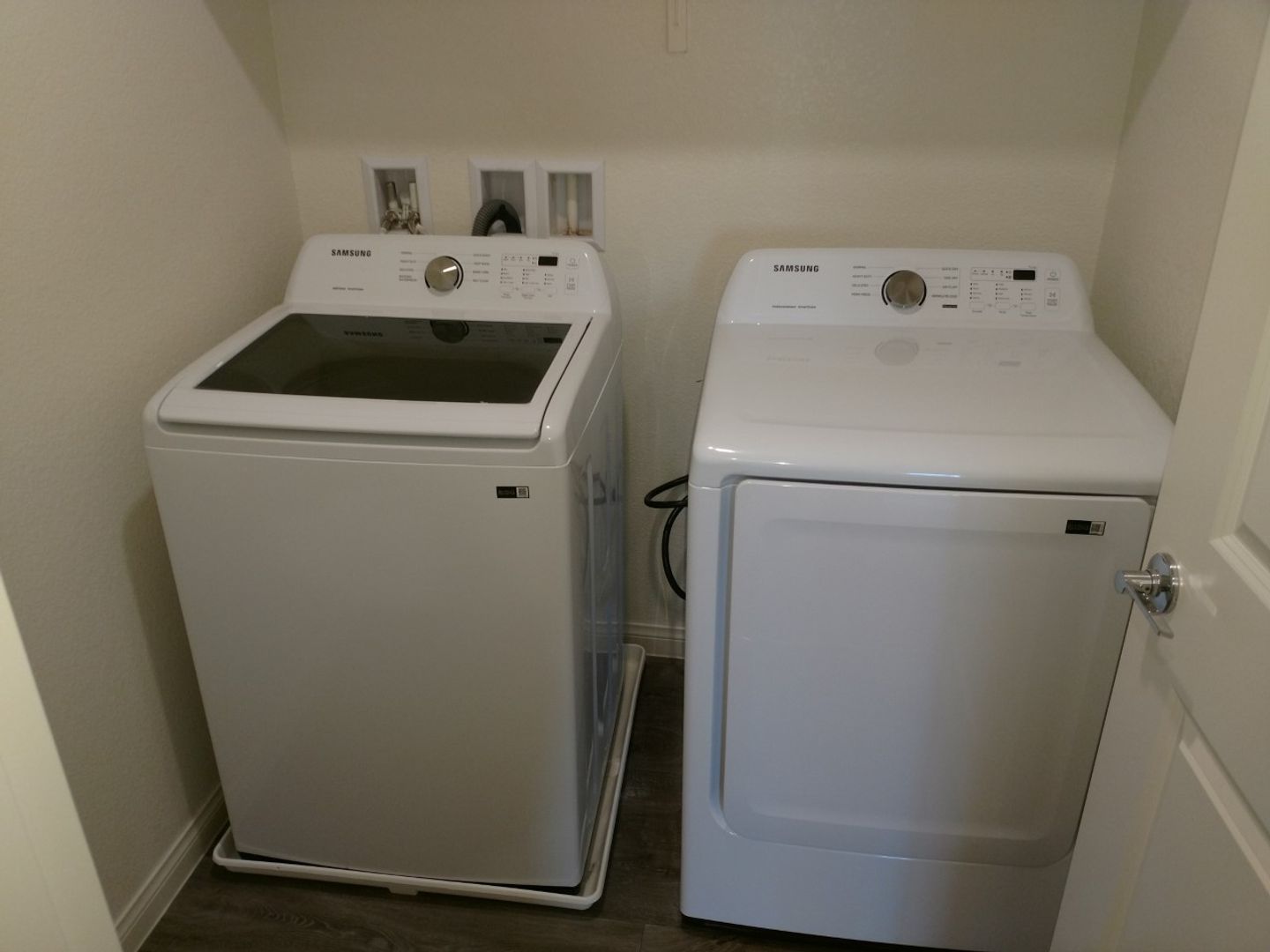 6916 Sunflower Fields St - North Las Vegas - Nevada - 3 bed, 2.5 bath rental property