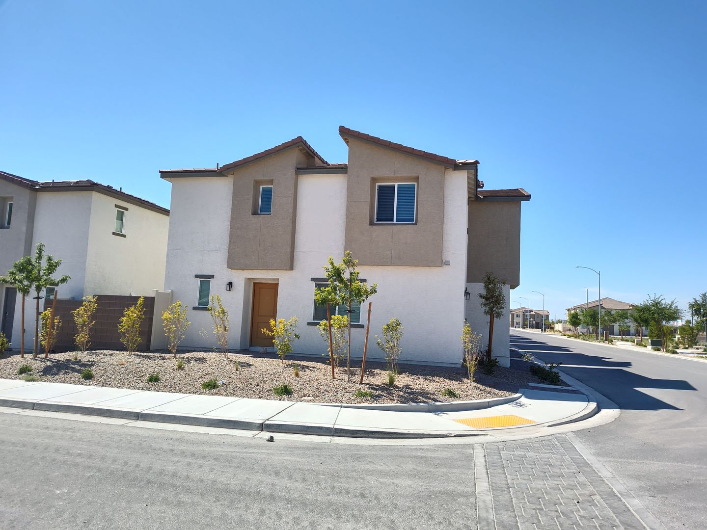 6916 Sunflower Fields St - North Las Vegas - Nevada - 3 bed, 2.5 bath rental property