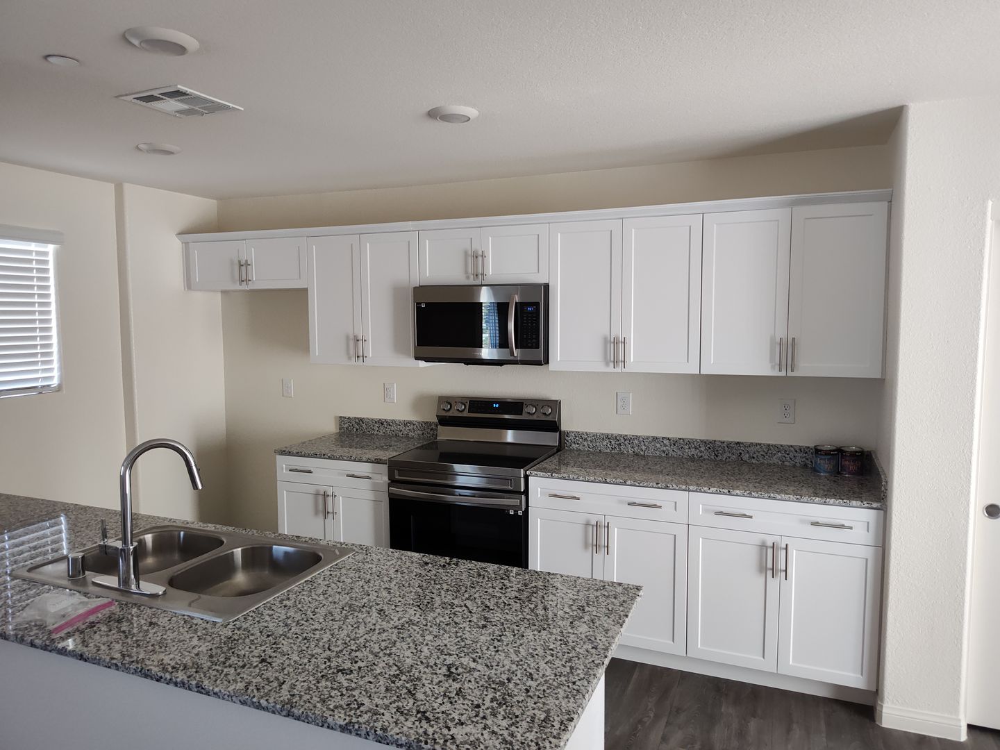 6916 Sunflower Fields St - North Las Vegas - Nevada - 3 bed, 2.5 bath rental property