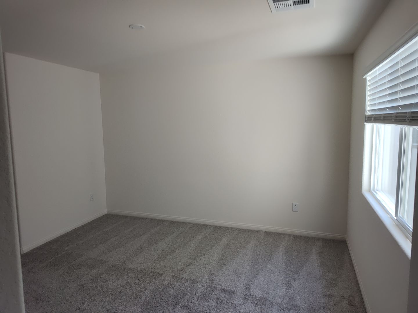 6916 Sunflower Fields St - North Las Vegas - Nevada - 3 bed, 2.5 bath rental property