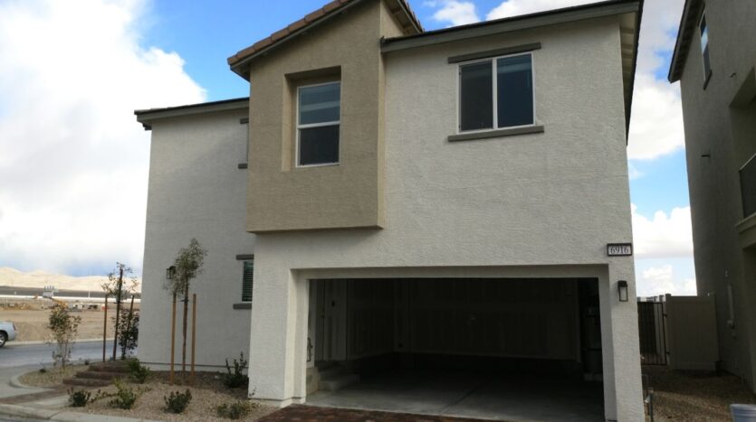 6916 Sunflower Fields St - North Las Vegas - Nevada - 3 bed, 2.5 bath rental property