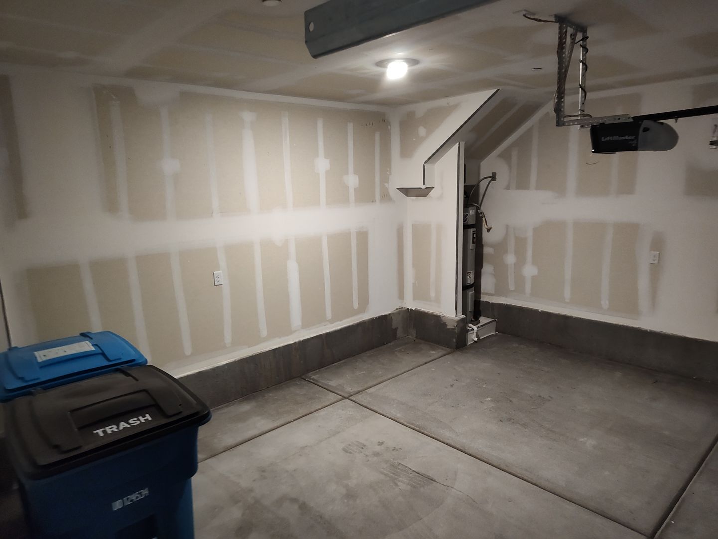 6916 Sunflower Fields St - North Las Vegas - Nevada - 3 bed, 2.5 bath rental property