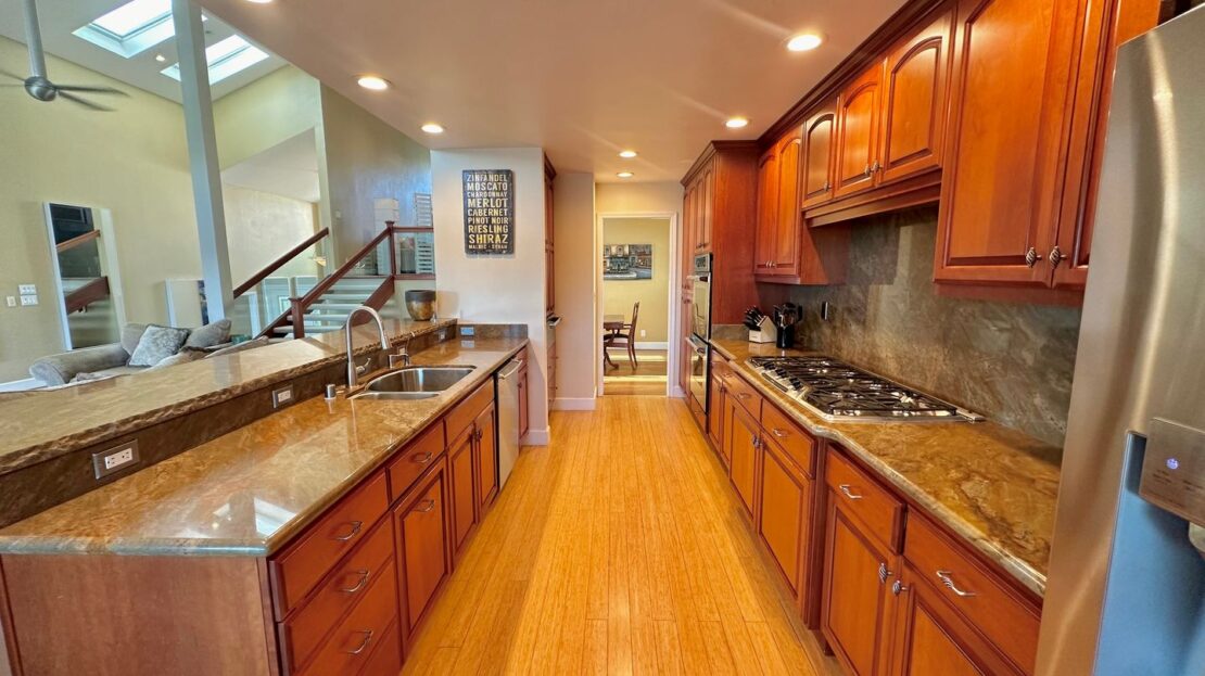 717 Willow Lake Rd - Discovery Bay - California - 3 bed, 2.5 bath rental property