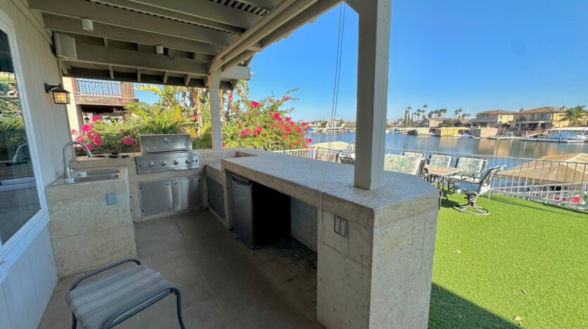 717 Willow Lake Rd - Discovery Bay - California - 3 bed, 2.5 bath rental property