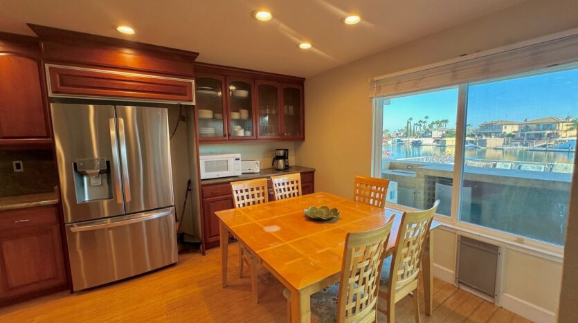 717 Willow Lake Rd - Discovery Bay - California - 3 bed, 2.5 bath rental property