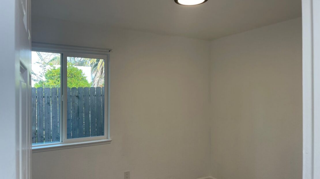 721 E Oak St - Stockton - California - 1 bed, 1 bath rental property