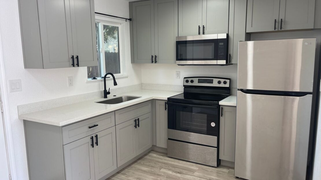 721 E Oak St - Stockton - California - 2 bed, 2 bath rental property