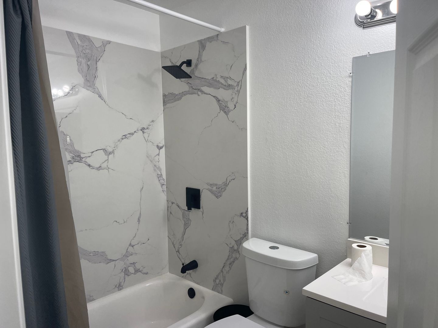 721 E Oak St - Stockton - California - 1 bed, 1 bath rental property