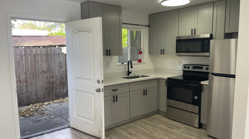 721 E Oak St - Stockton - California - 1 bed, 1 bath rental property