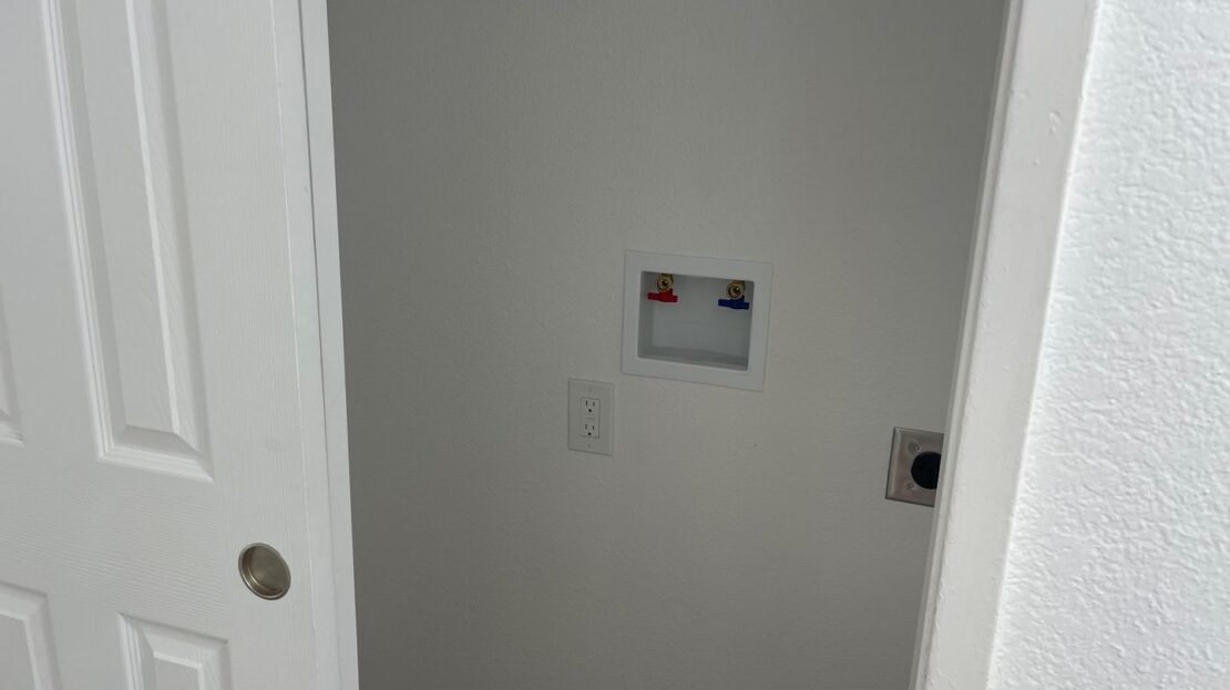 721 E Oak St - Stockton - California - 2 bed, 2 bath rental property