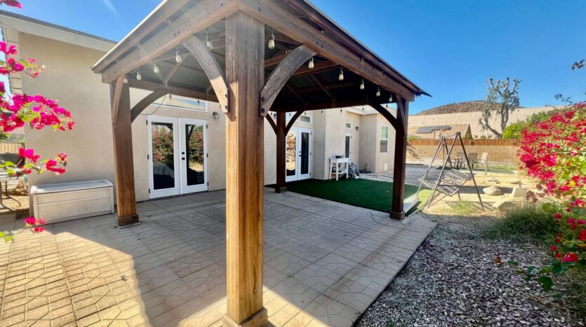 72400 Cactus Drive - Palm Desert - California - 4 bed, 2 bath rental property