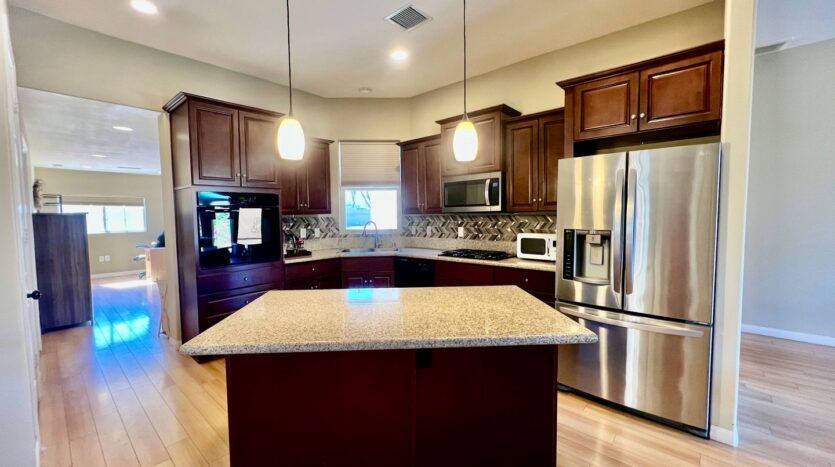 72400 Cactus Drive - Palm Desert - California - 4 bed, 2 bath rental property