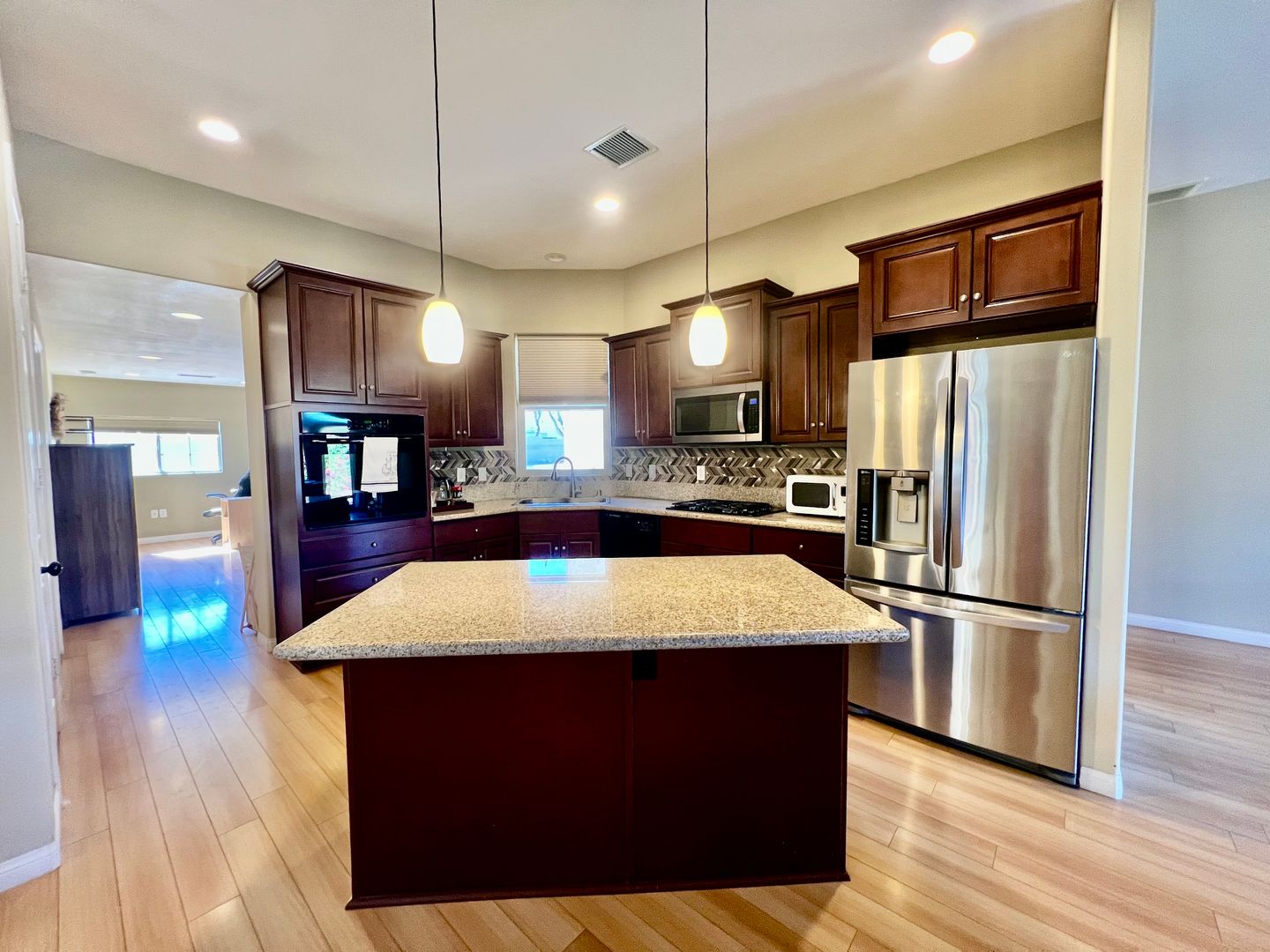 72400 Cactus Drive - Palm Desert - California - 4 bed, 2 bath rental property