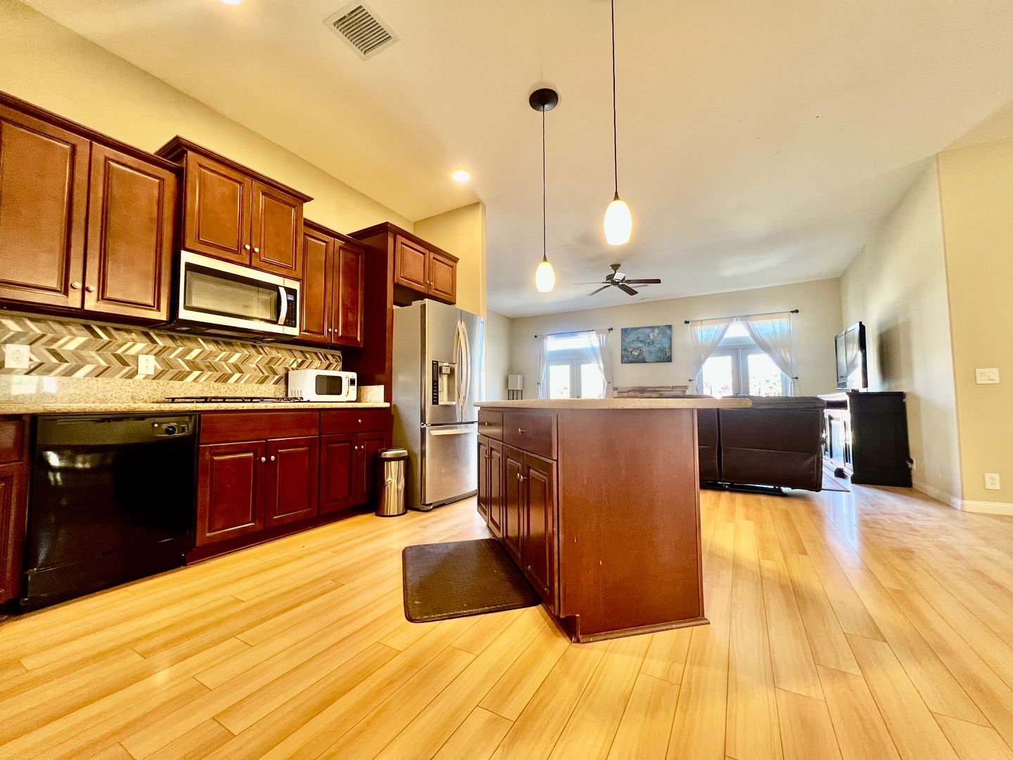 72400 Cactus Drive - Palm Desert - California - 4 bed, 2 bath rental property