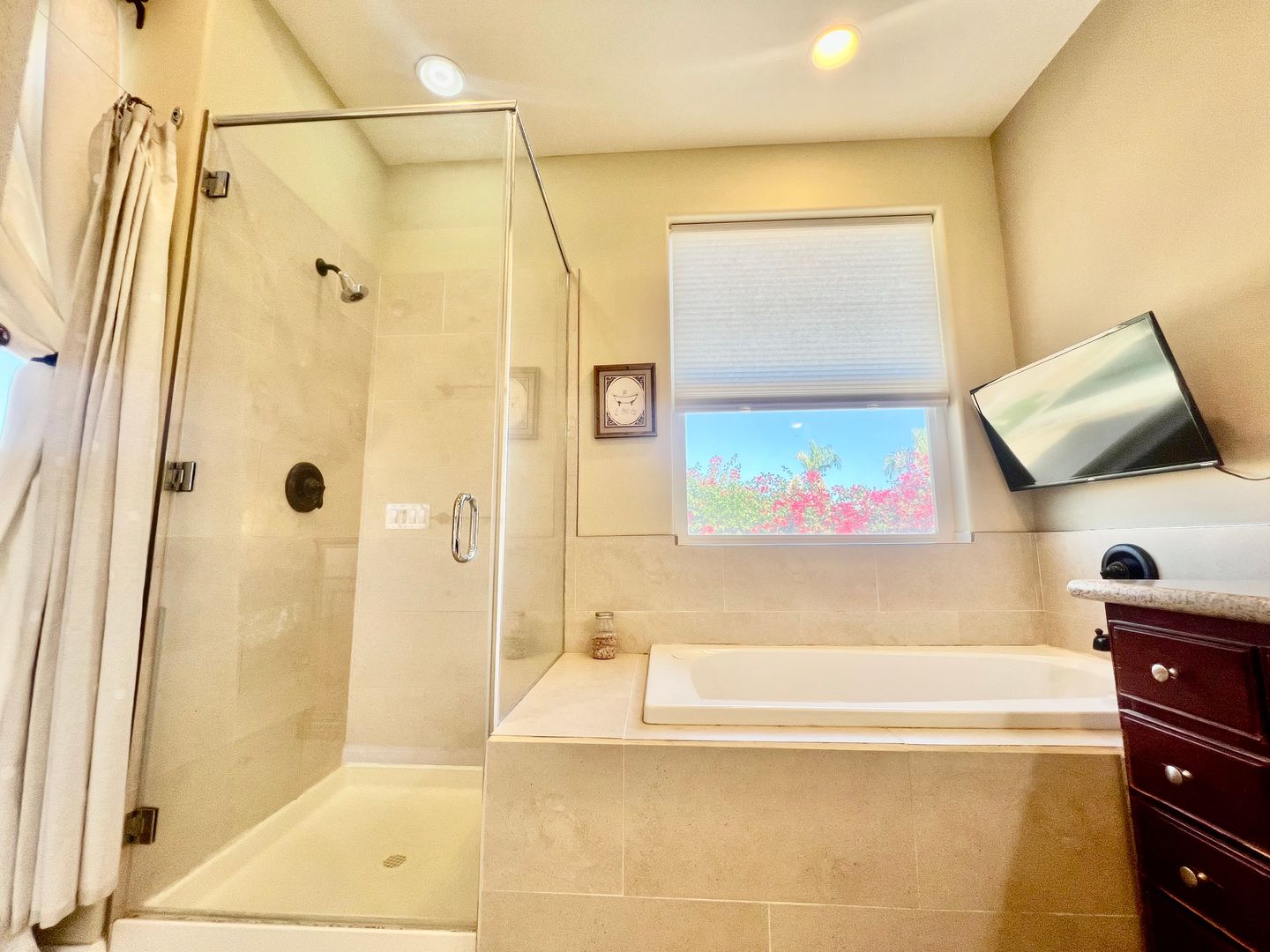 72400 Cactus Drive - Palm Desert - California - 4 bed, 2 bath rental property