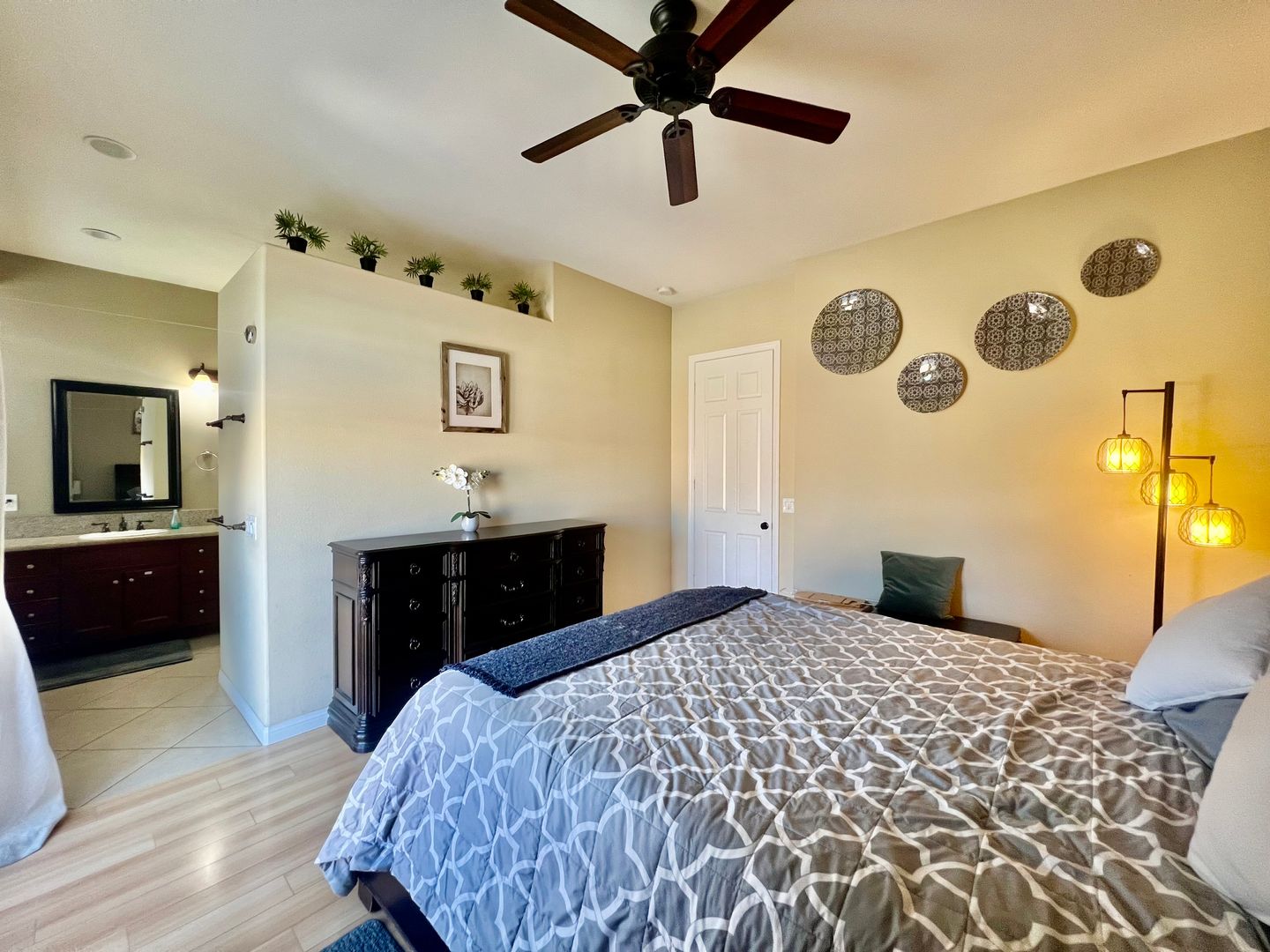 72400 Cactus Drive - Palm Desert - California - 4 bed, 2 bath rental property