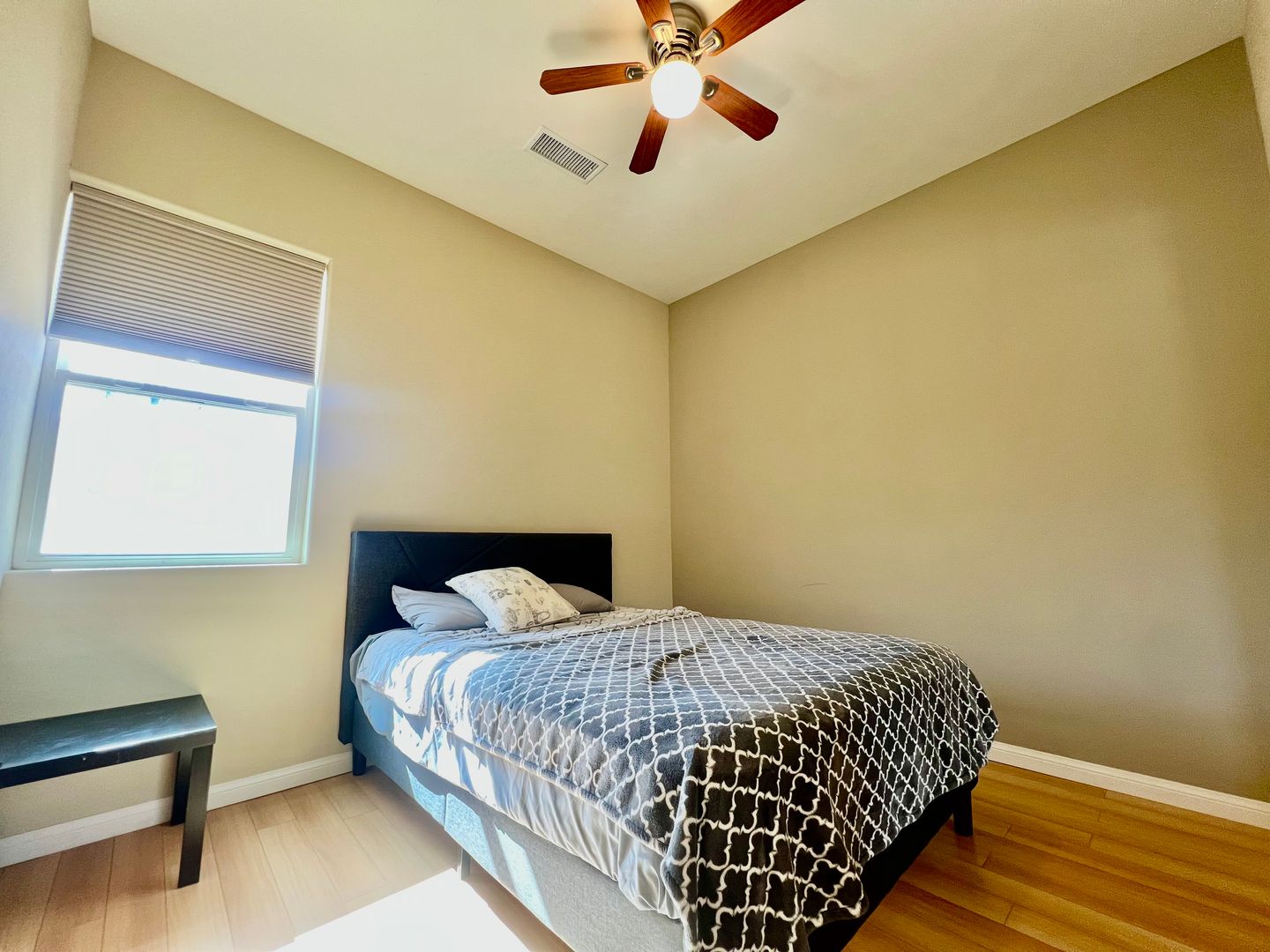 72400 Cactus Drive - Palm Desert - California - 4 bed, 2 bath rental property