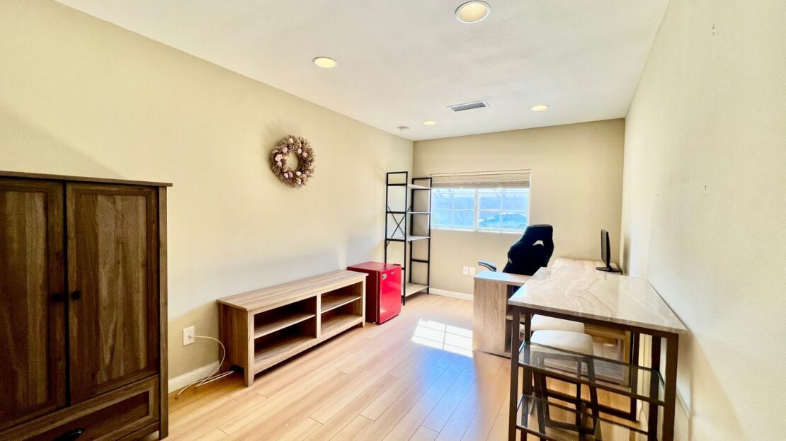 72400 Cactus Drive - Palm Desert - California - 4 bed, 2 bath rental property