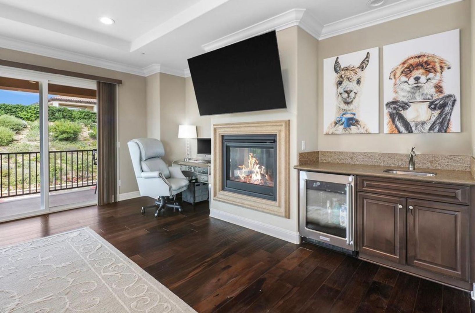 7305 Augusta Dr - Moorpark - California - 5 bed, 6 bath rental property