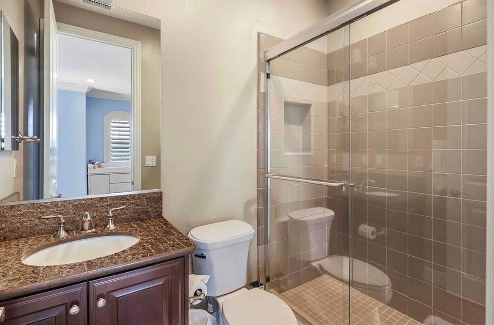 7305 Augusta Dr - Moorpark - California - 5 bed, 6 bath rental property