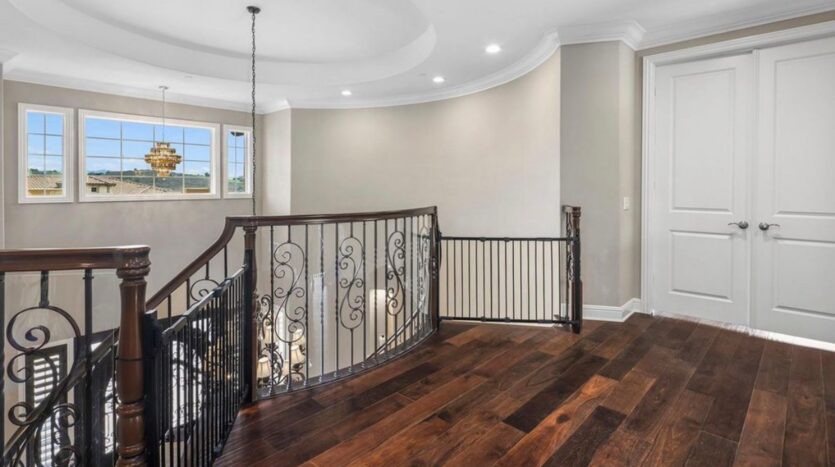 7305 Augusta Dr - Moorpark - California - 5 bed, 6 bath rental property