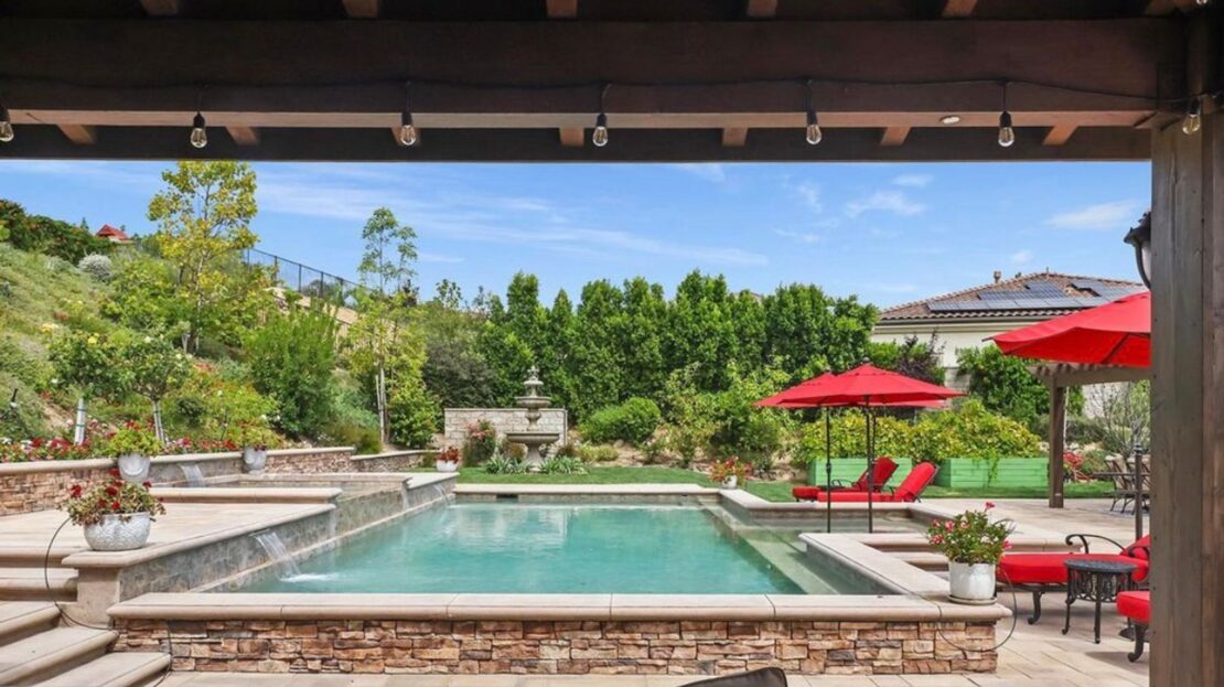 7305 Augusta Dr - Moorpark - California - 5 bed, 6 bath rental property