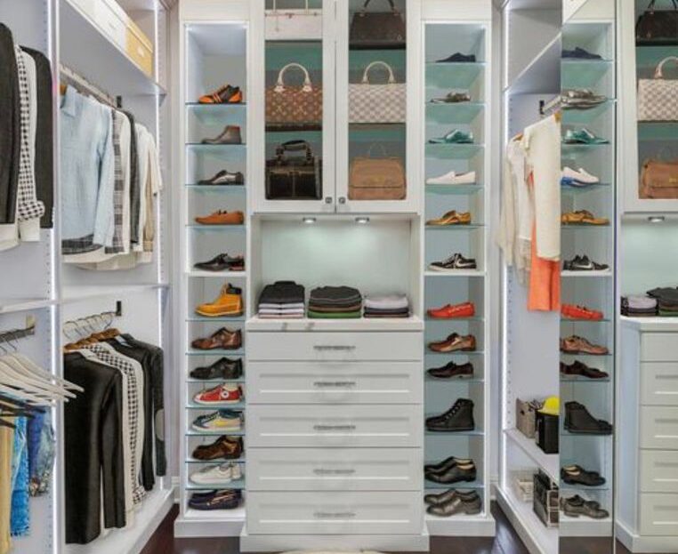 7305 Augusta Dr - Moorpark - California - 5 bed, 6 bath rental property